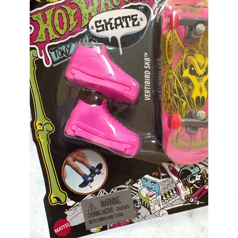 Hot Wheels Skate Tony Hawk Vertibird SK8 Fingerboard‎ Pink Bird Skull HPG21 NEW